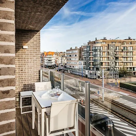Amatus 303 In With Balcony Apartment Koksijde